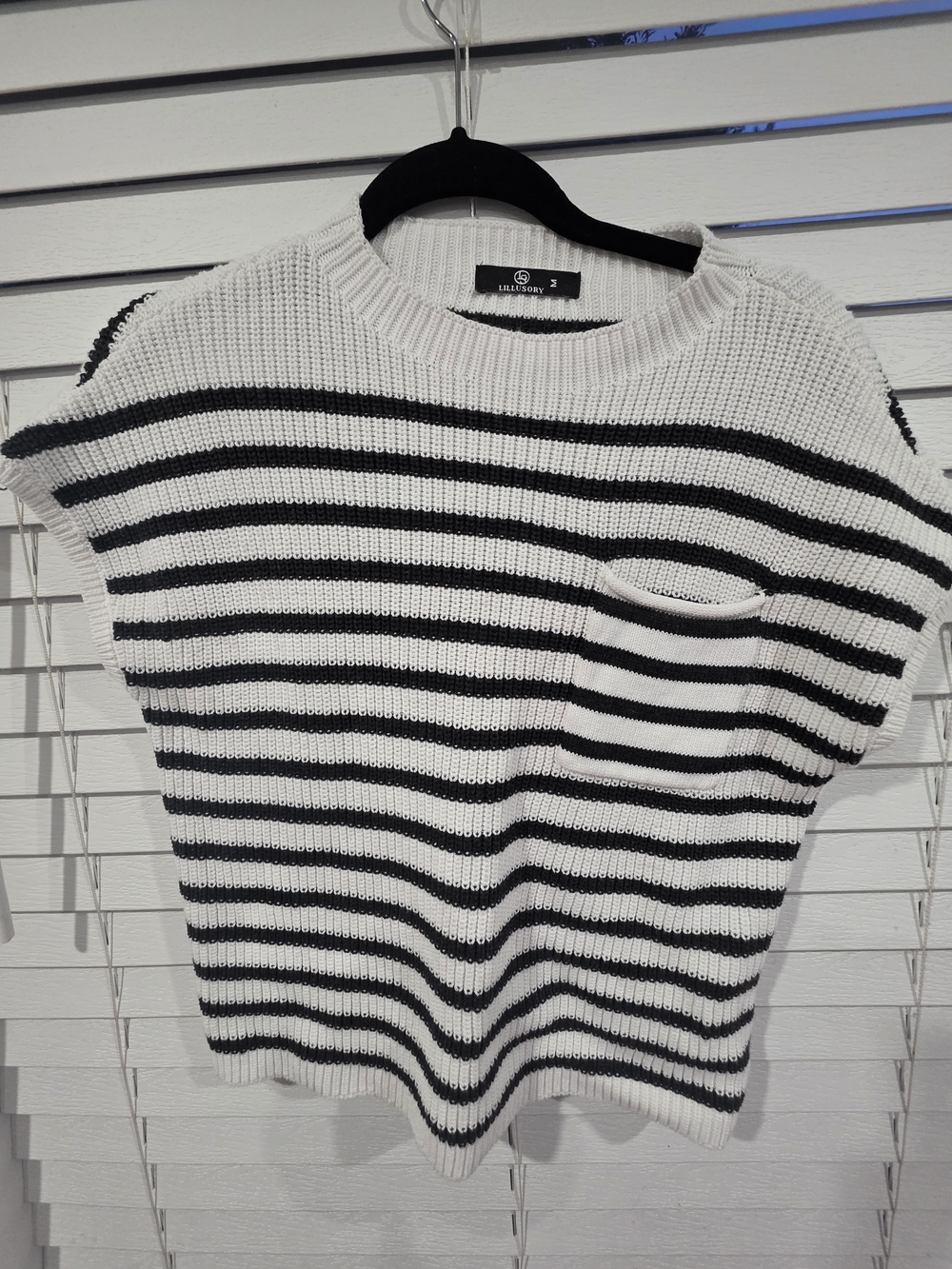 Black & White Striped Crewneck Sweater by Millsoy